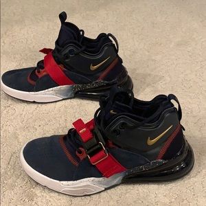 Kids’ Nike Air Force 270